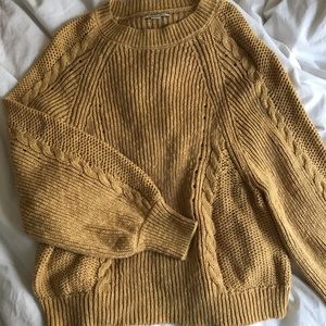 American Eagle Sweater